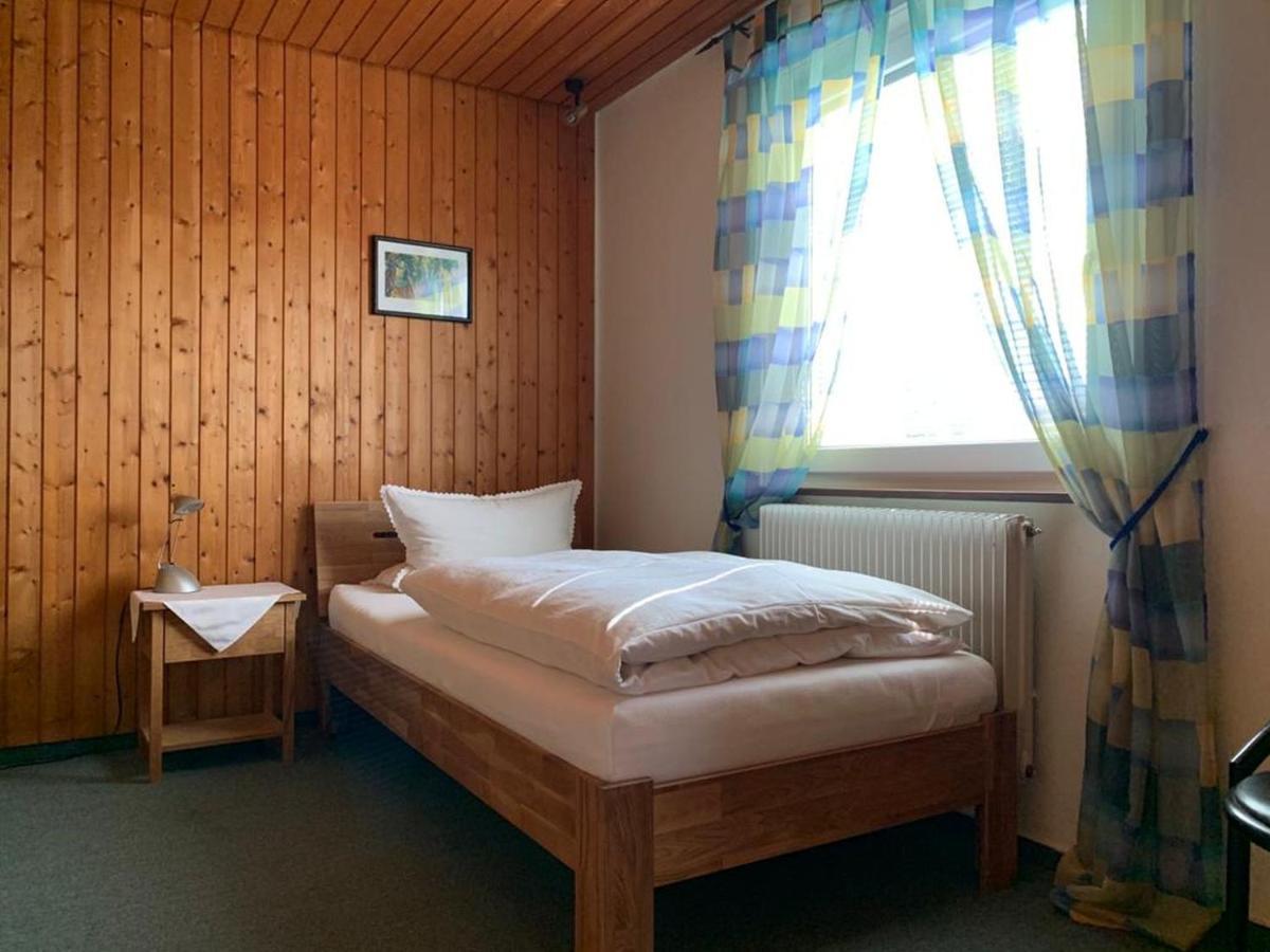 Hotel Garni Siedlerstube Nuertingen Esterno foto